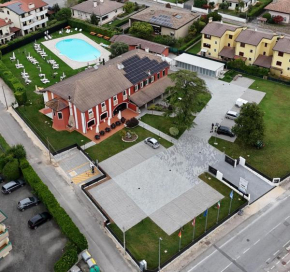 Hotel Residence - Il Giardino del Cigno Latisana